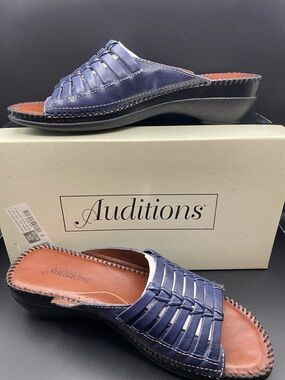 Auditions Newman Blue Leather Slide